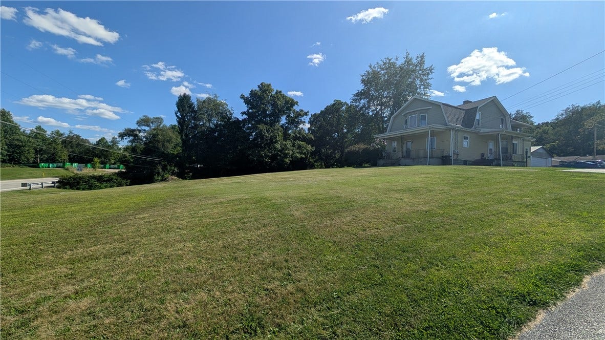 1241 Pittsburgh Road, Uniontown, PA 15401