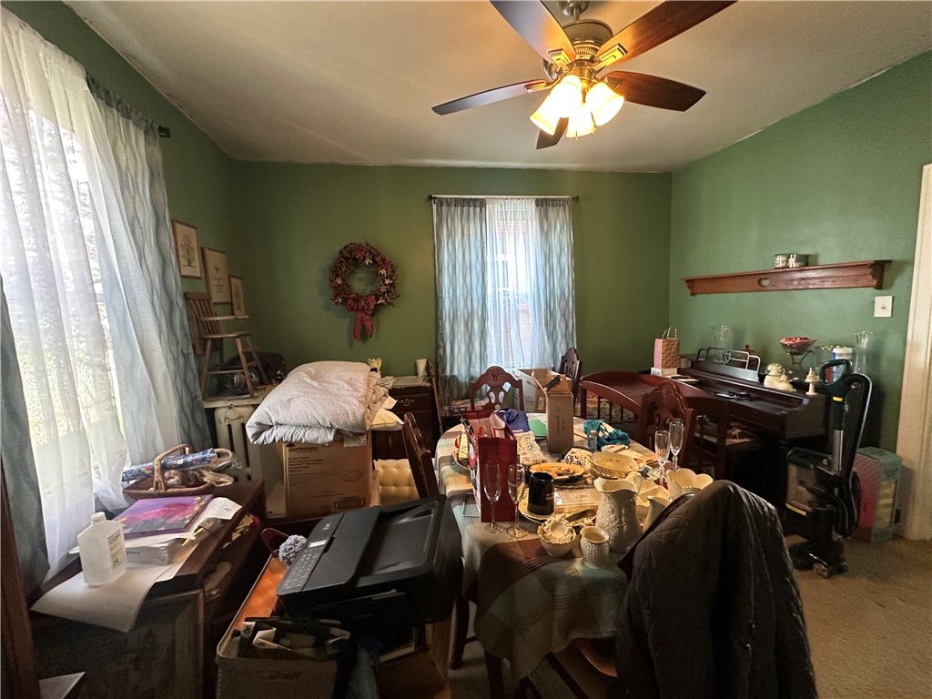 311 Margaret St, Jeannette, PA 15644