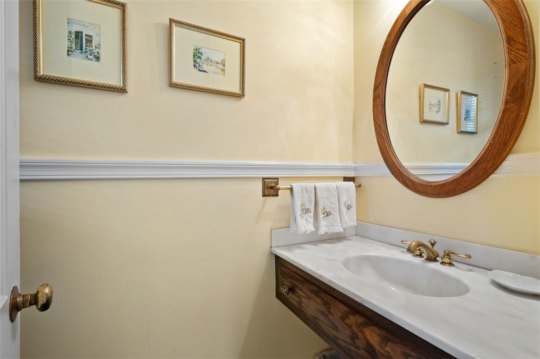 402 Maple Lane, Sewickley, PA 15143