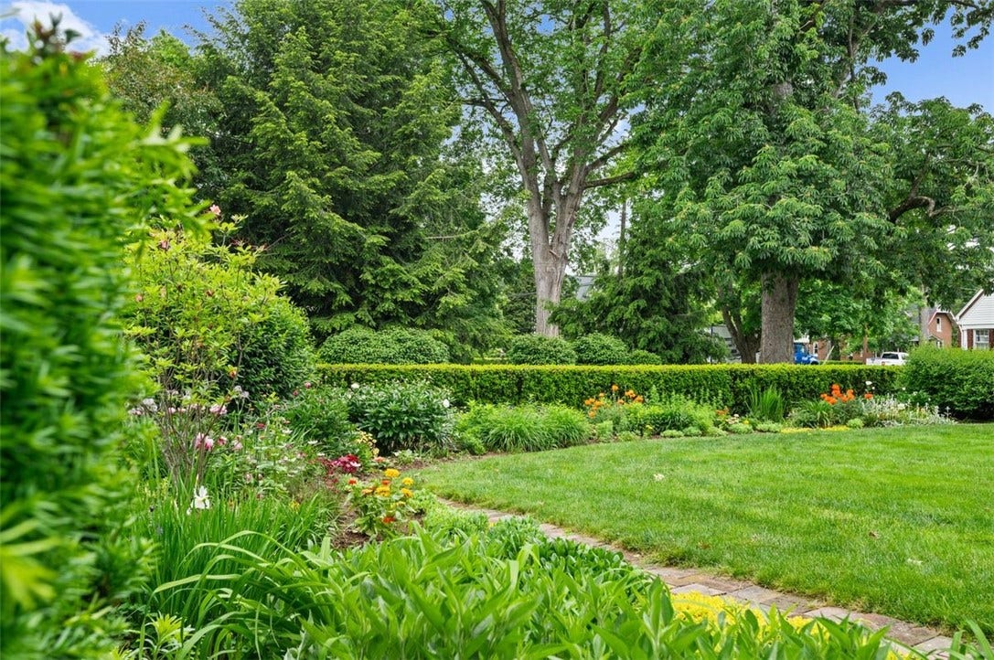 402 Maple Lane, Sewickley, PA 15143