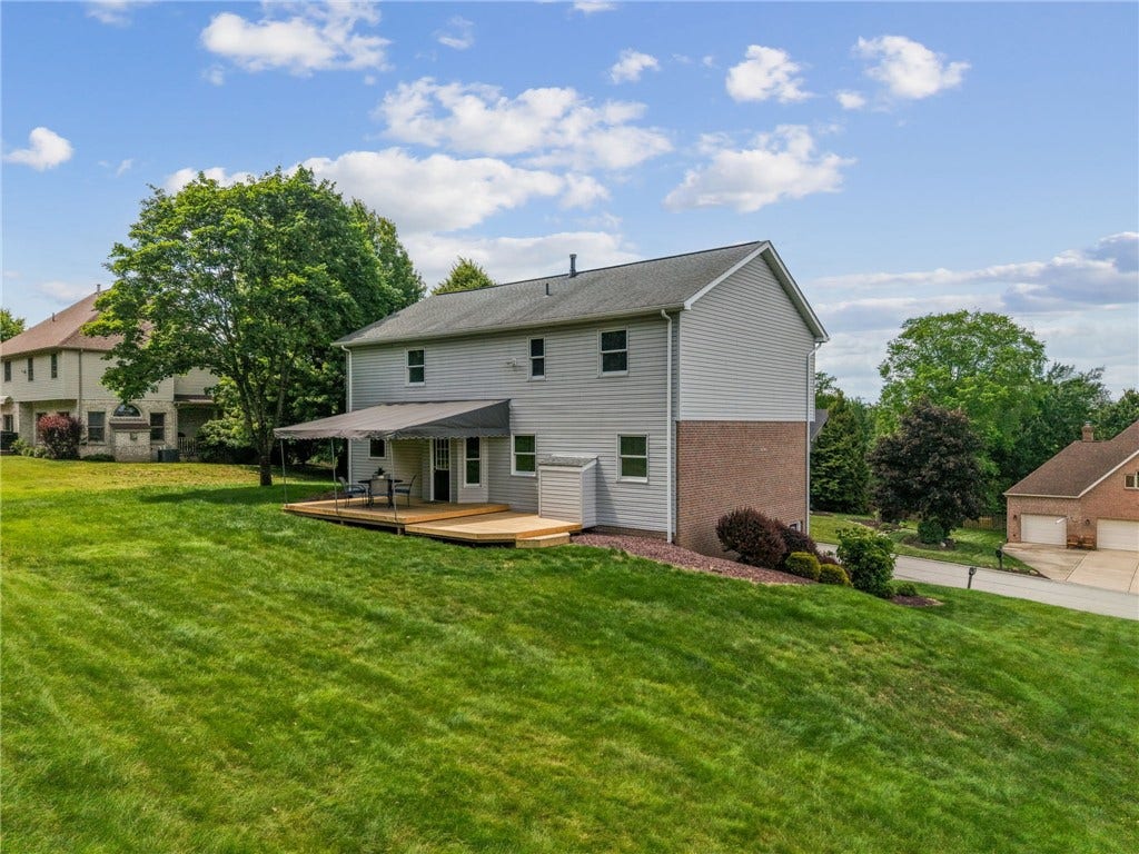 415 Primrose Drive, Greensburg, PA 15601