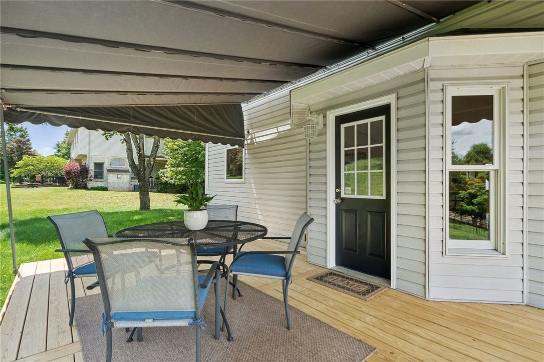 415 Primrose Drive, Greensburg, PA 15601