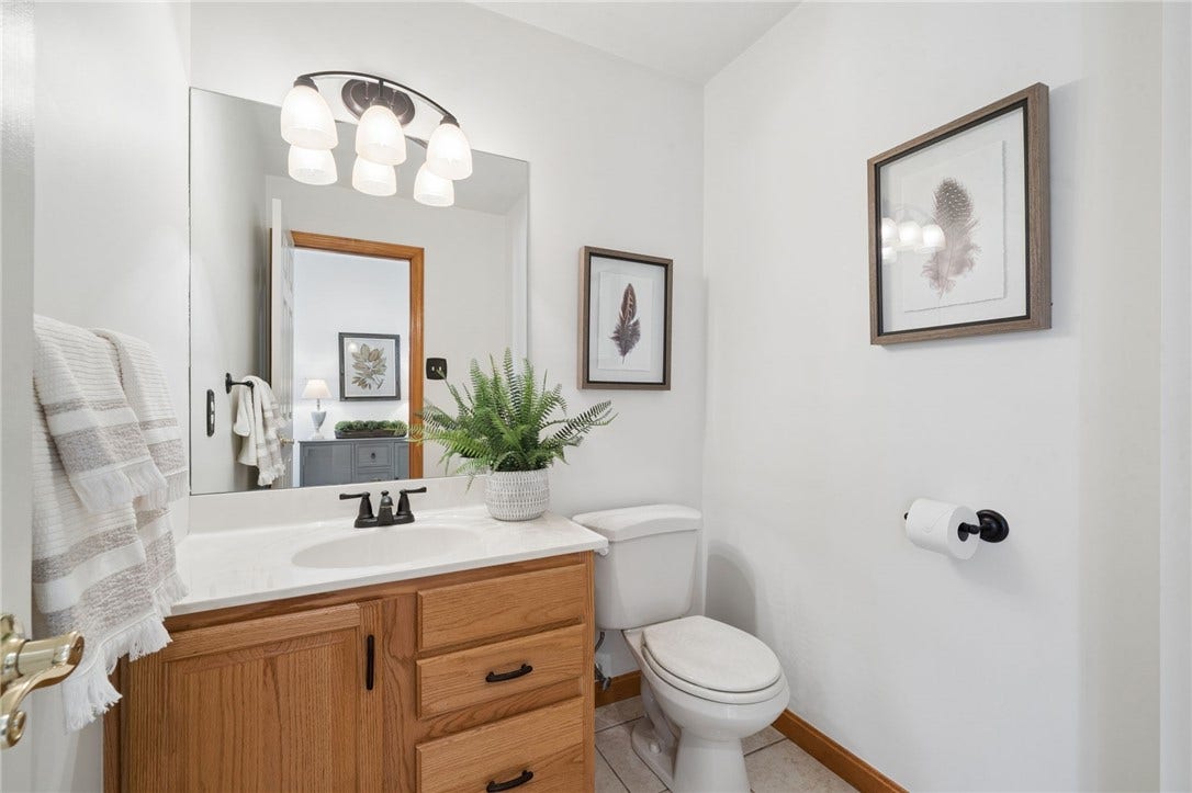 415 Primrose Drive, Greensburg, PA 15601