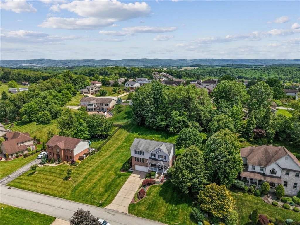 415 Primrose Drive, Greensburg, PA 15601