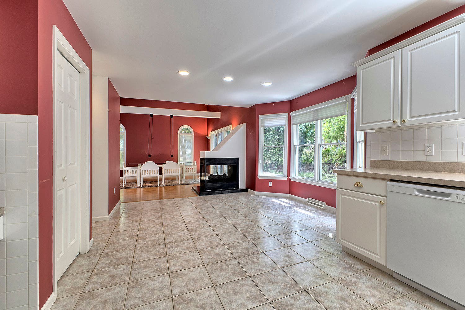 50 Lakeridge Drive, Greensburg, PA 15601