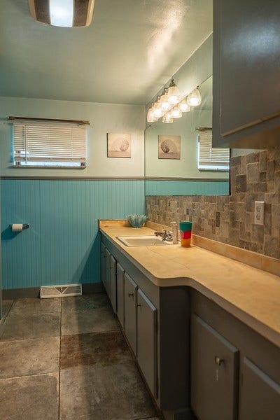 2741 Route 982, Mount Pleasant, PA 15666