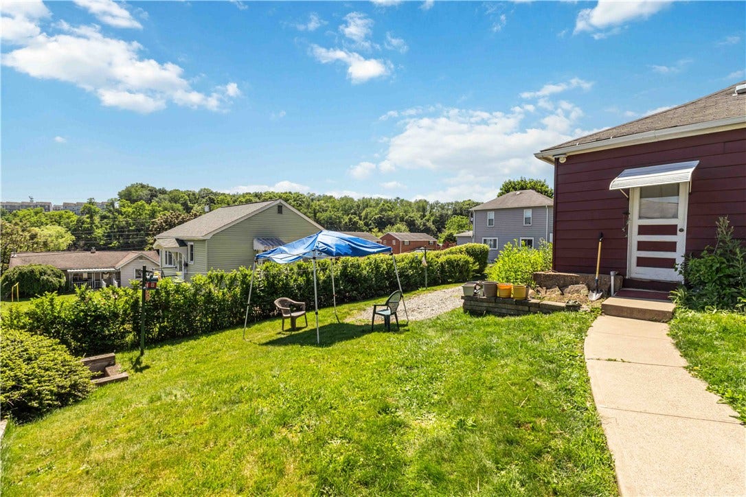 1040 Mace Street, Greensburg, PA 15601