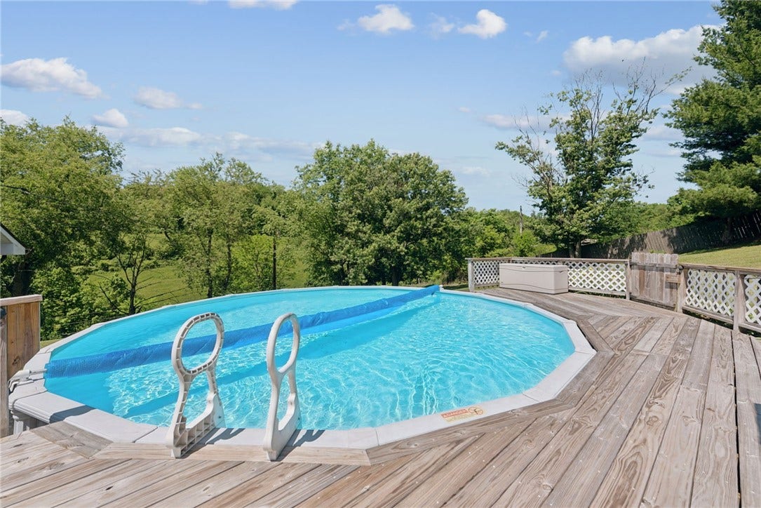 158 Harry Long Rd, Greensburg, PA 15601