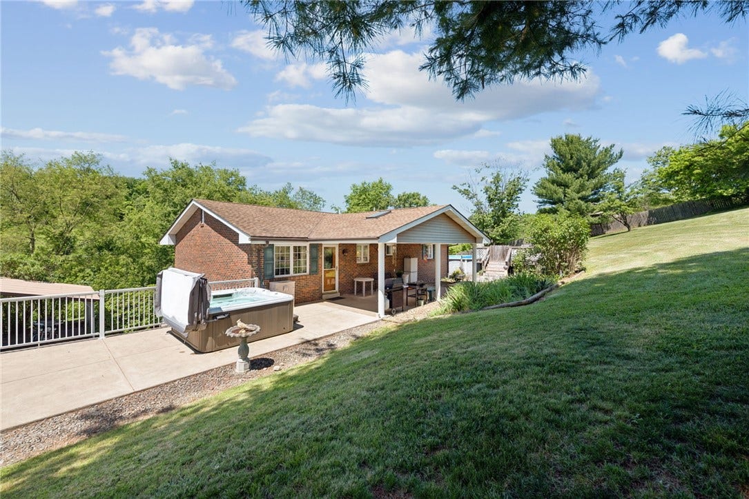 158 Harry Long Rd, Greensburg, PA 15601