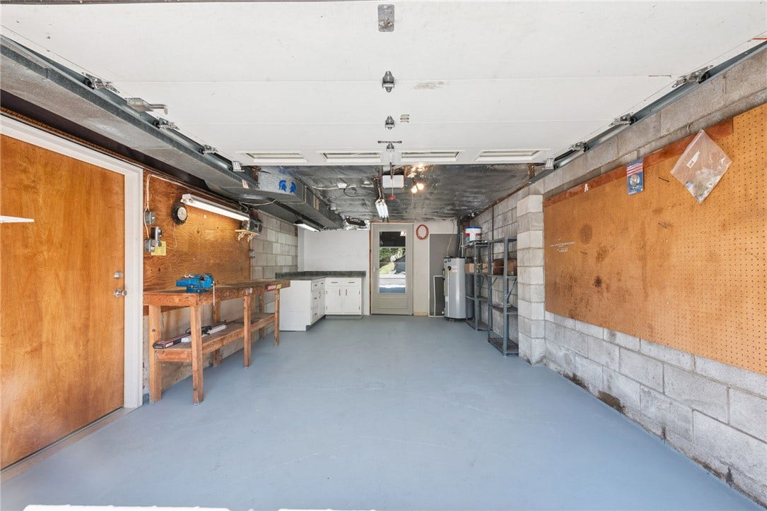 158 Harry Long Rd, Greensburg, PA 15601