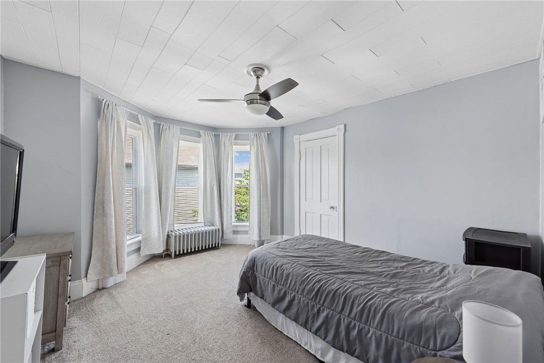 313 James St, Latrobe, PA 15650