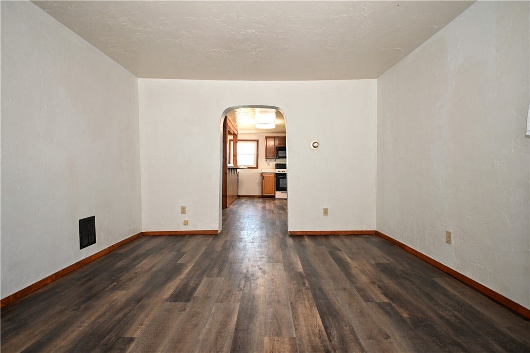 10415 Lilac Street, Irwin, PA 15642