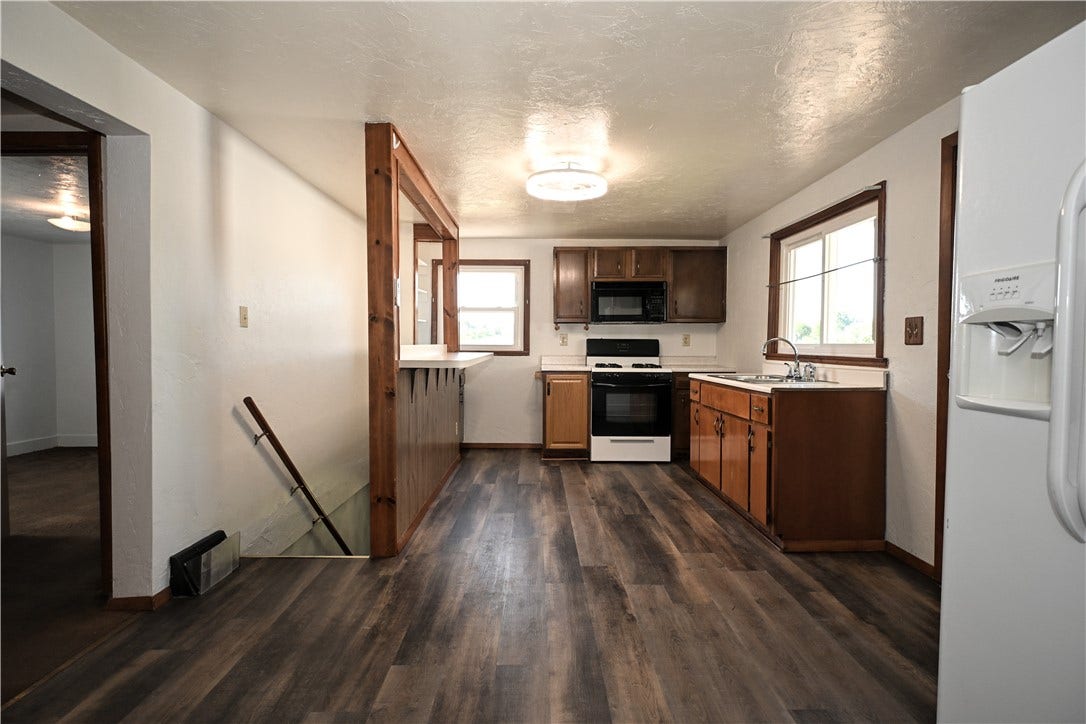 10415 Lilac Street, Irwin, PA 15642