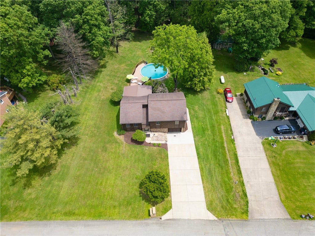 204 Republic St, Uniontown, PA 15401