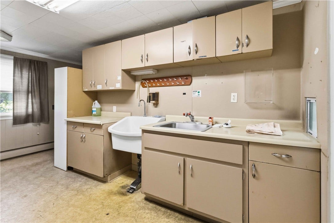 809 Monastery, Latrobe, PA 15650 809 Monastery, Latrobe, PA 15650