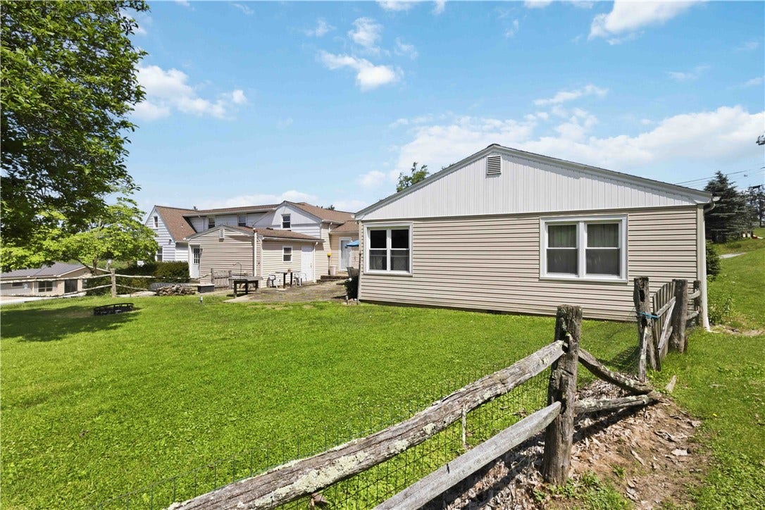 809 Monastery, Latrobe, PA 15650 809 Monastery, Latrobe, PA 15650