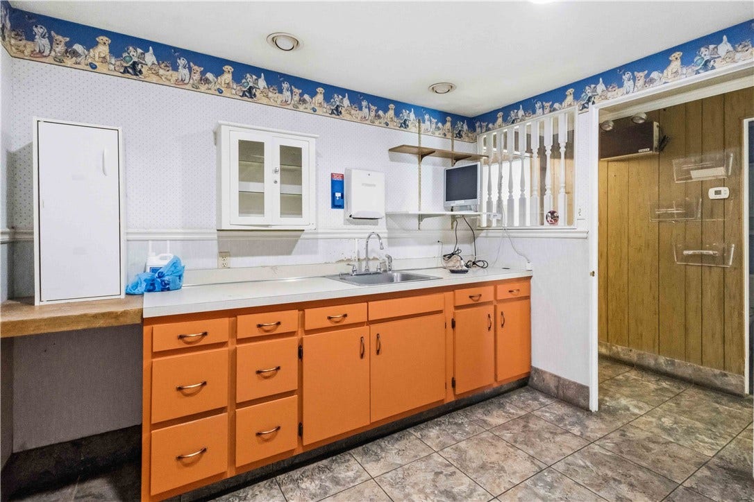 809 Monastery, Latrobe, PA 15650