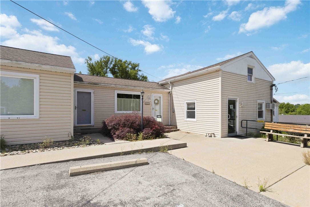 809 Monastery, Latrobe, PA 15650