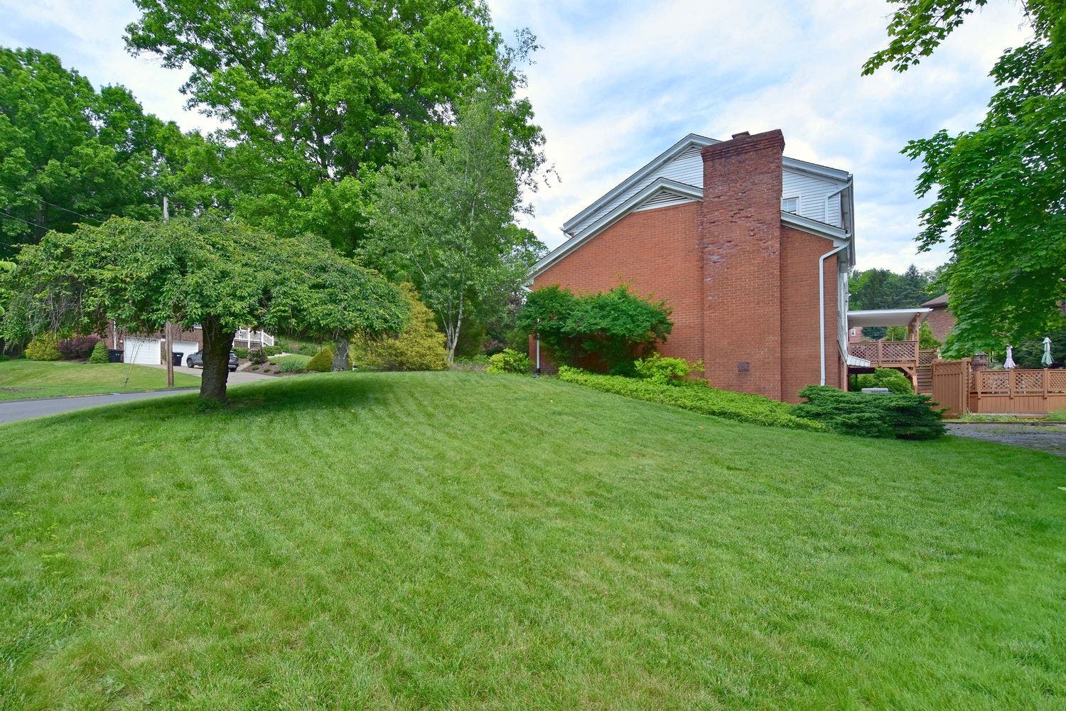 1893 Stage Dr., Pittsburgh, PA 15101
