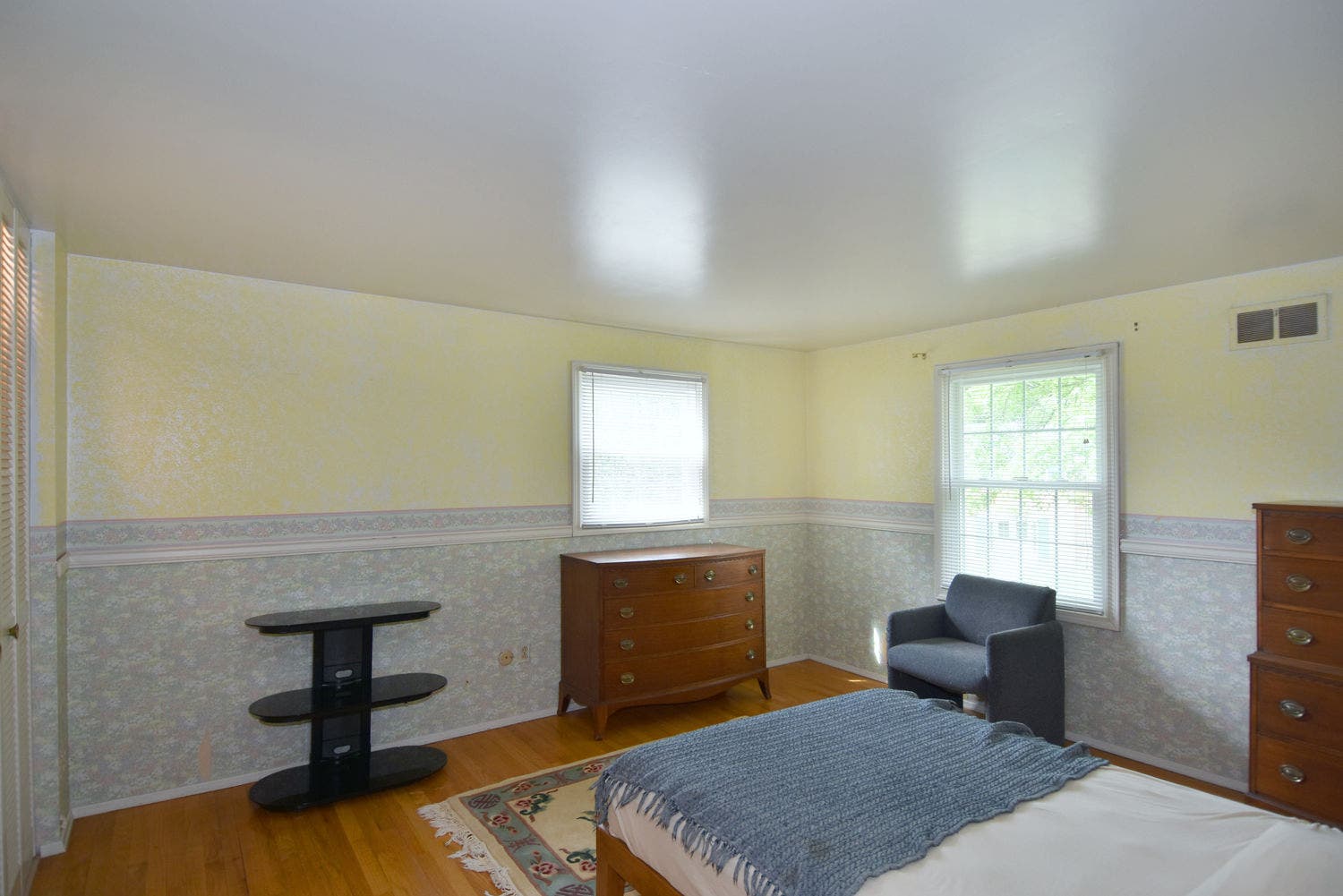 1893 Stage Dr., Pittsburgh, PA 15101