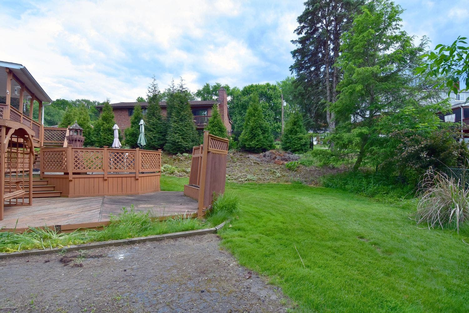 1893 Stage Dr., Pittsburgh, PA 15101