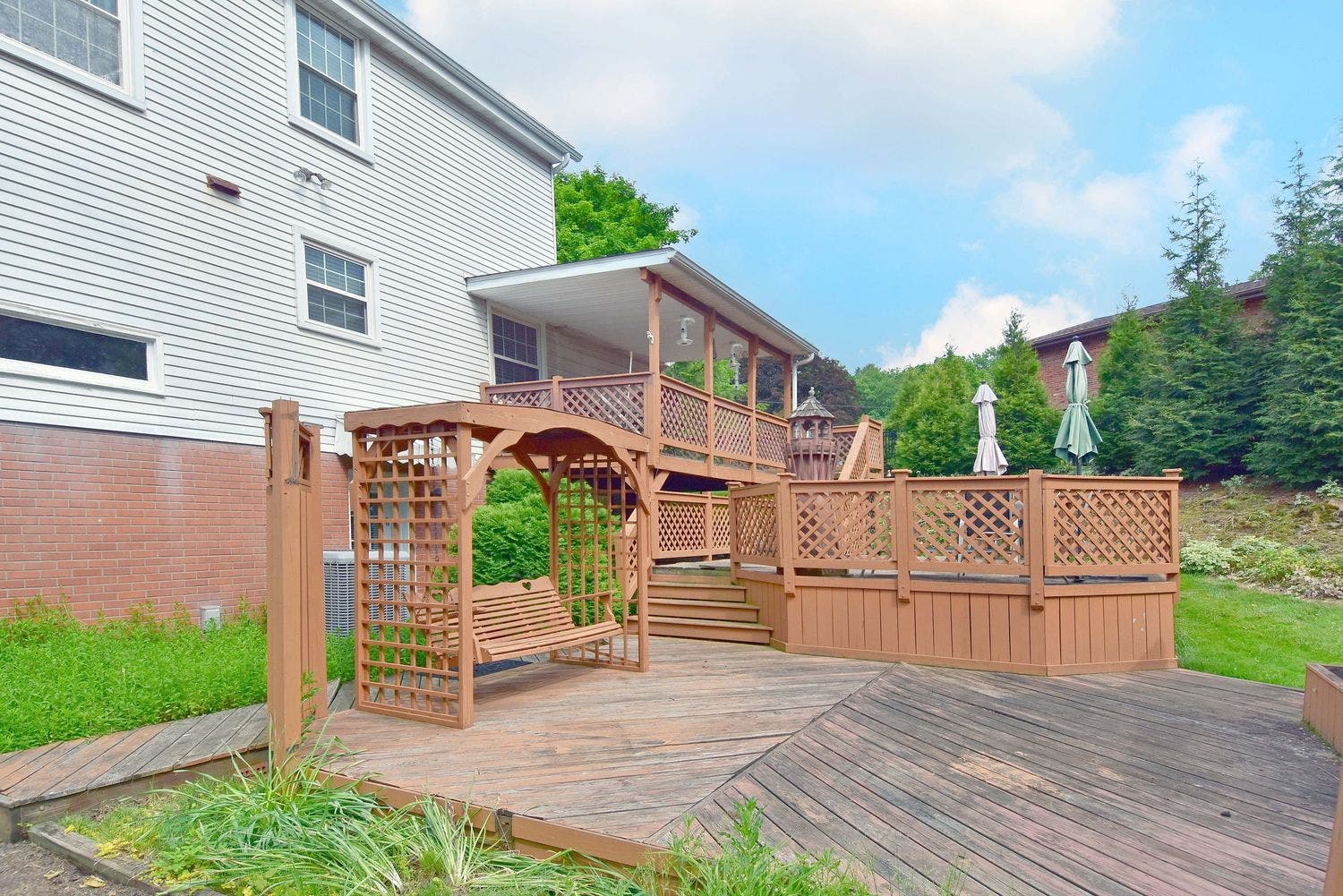 1893 Stage Dr., Pittsburgh, PA 15101