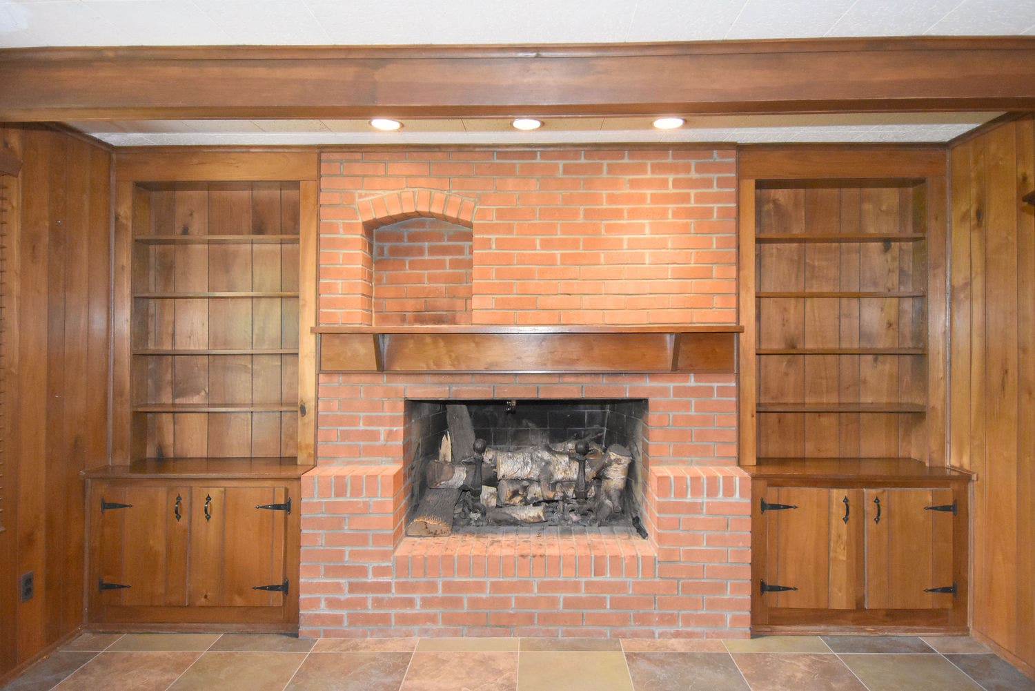 1893 Stage Dr., Pittsburgh, PA 15101