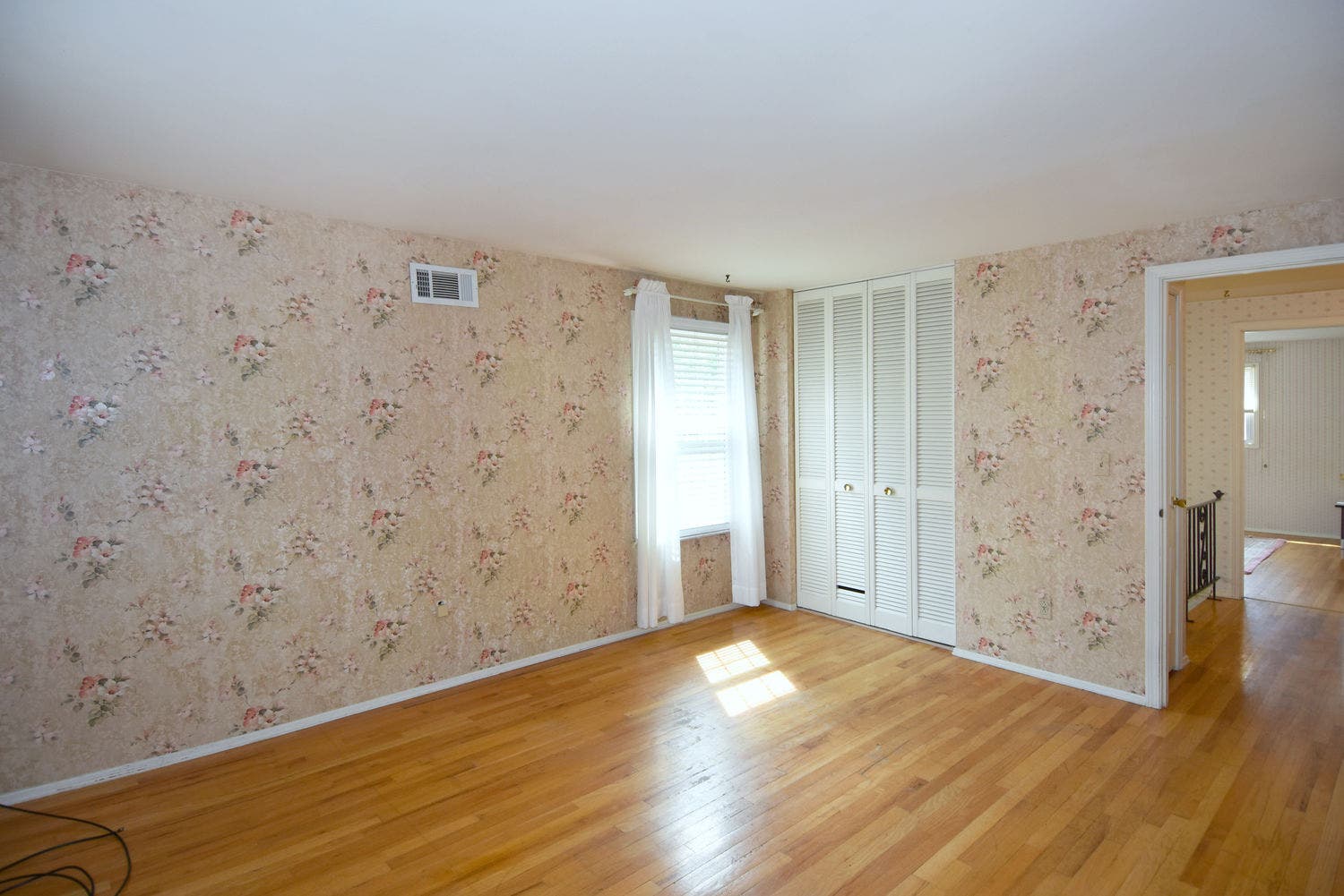 1893 Stage Dr., Pittsburgh, PA 15101