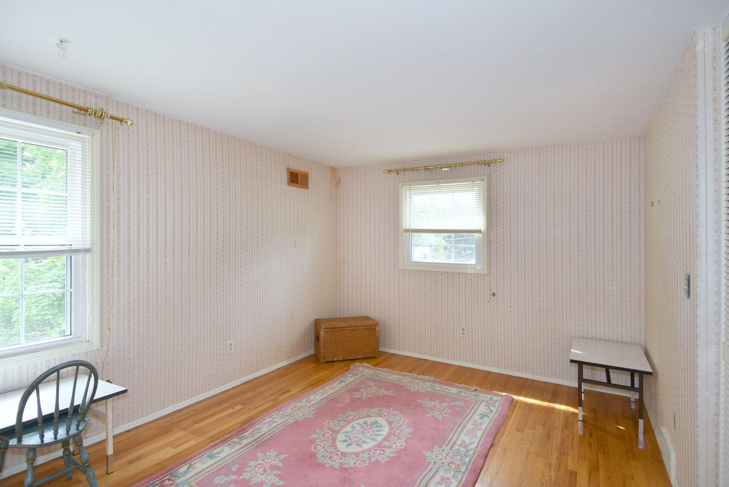1893 Stage Dr., Pittsburgh, PA 15101