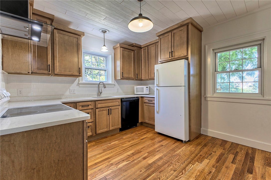 210 Tremont Ave, Greensburg, PA 15601
