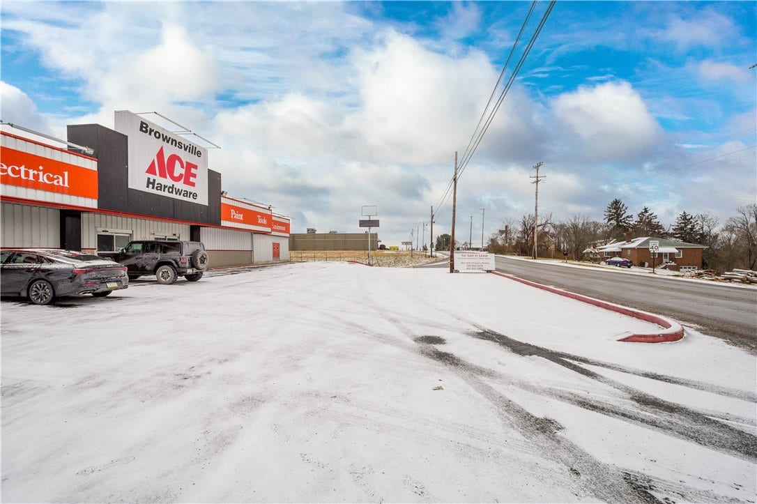 6027 National Pike, Brownsville, PA 15442