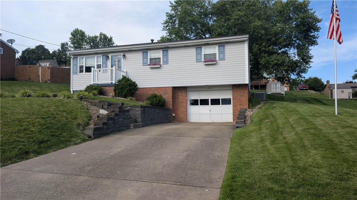 152 Cortez, Washington, PA 15301