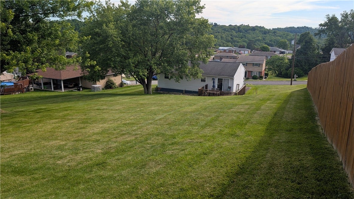 152 Cortez, Washington, PA 15301