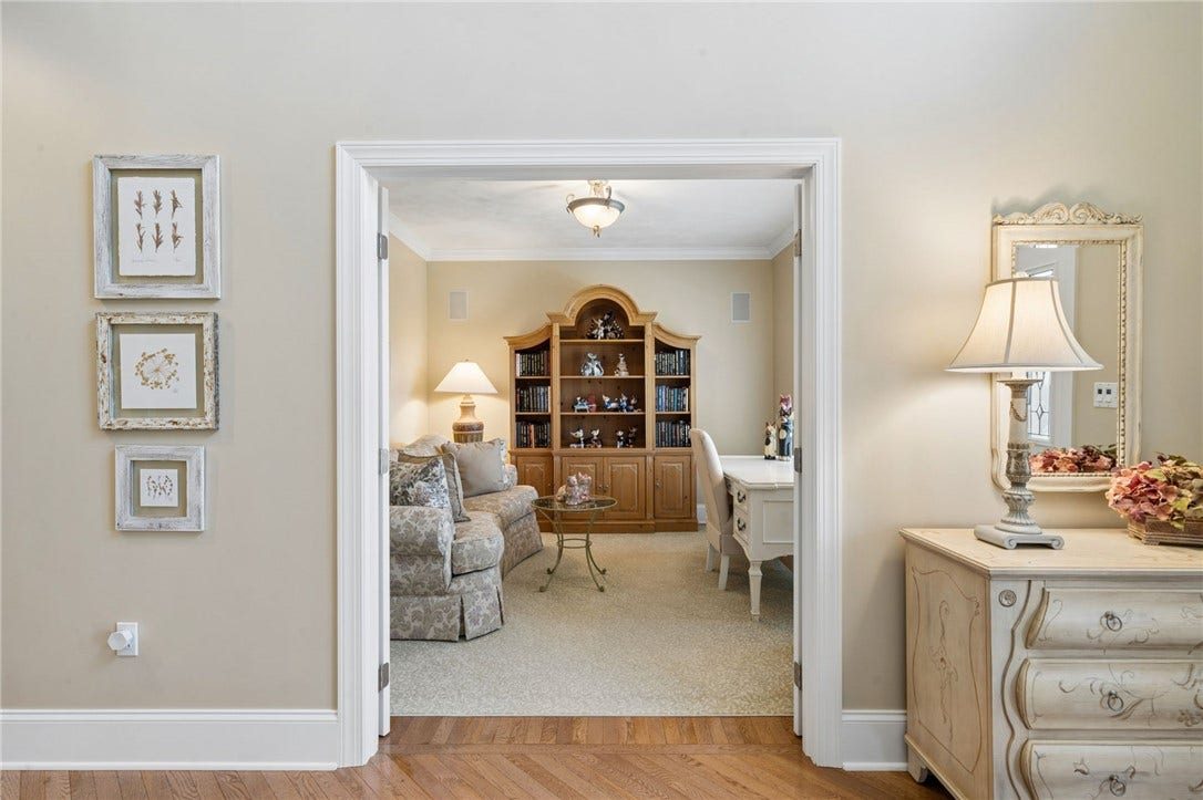 741 Lindwood Drive, Greensburg, PA 15601