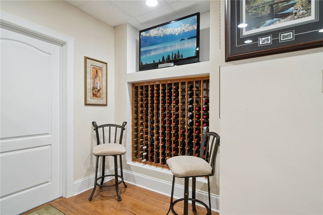 741 Lindwood Drive, Greensburg, PA 15601