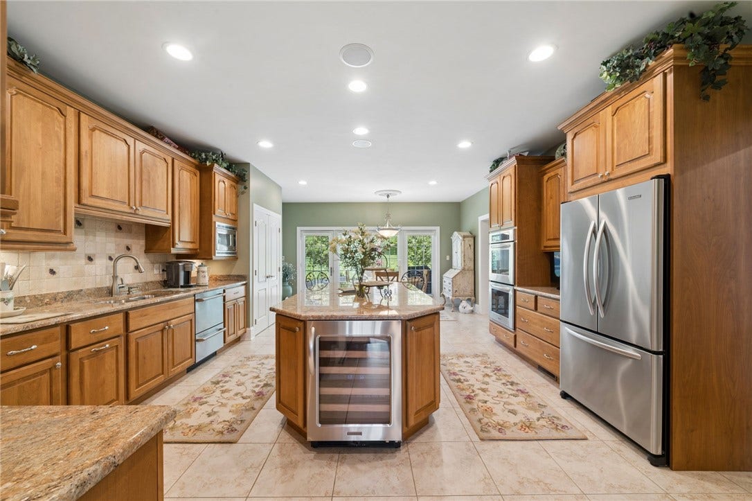741 Lindwood Drive, Greensburg, PA 15601