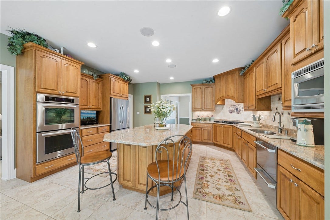 741 Lindwood Drive, Greensburg, PA 15601