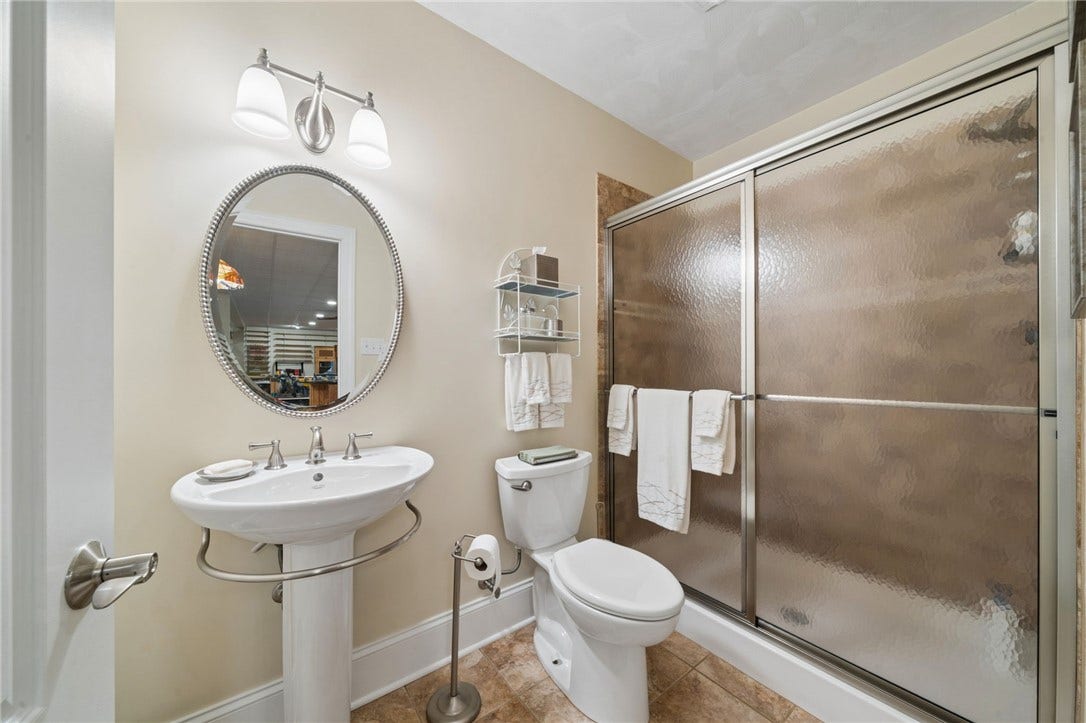 741 Lindwood Drive, Greensburg, PA 15601