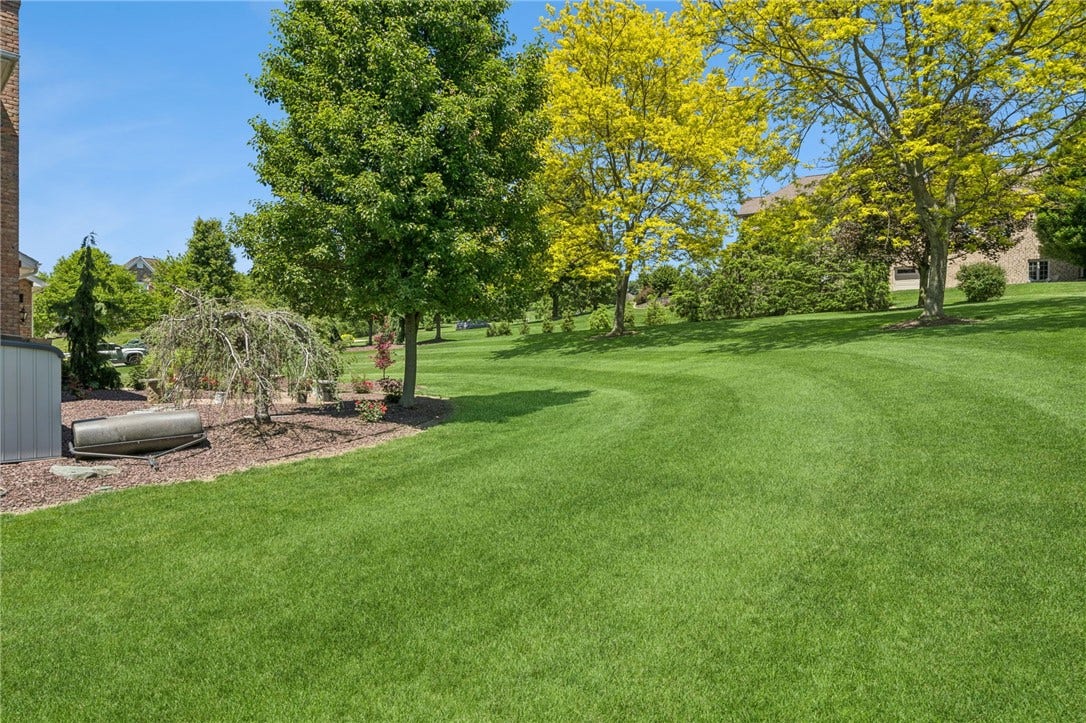 741 Lindwood Drive, Greensburg, PA 15601