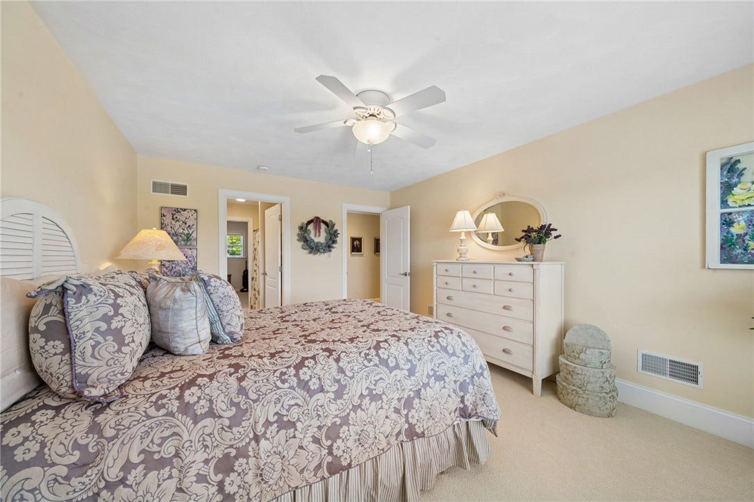 741 Lindwood Drive, Greensburg, PA 15601