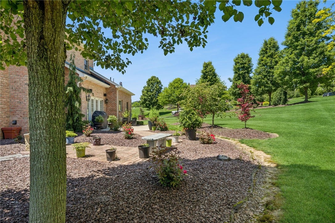 741 Lindwood Drive, Greensburg, PA 15601