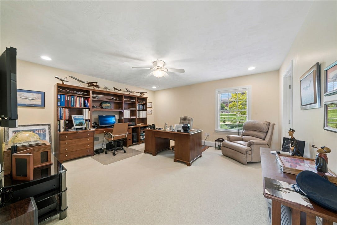 741 Lindwood Drive, Greensburg, PA 15601