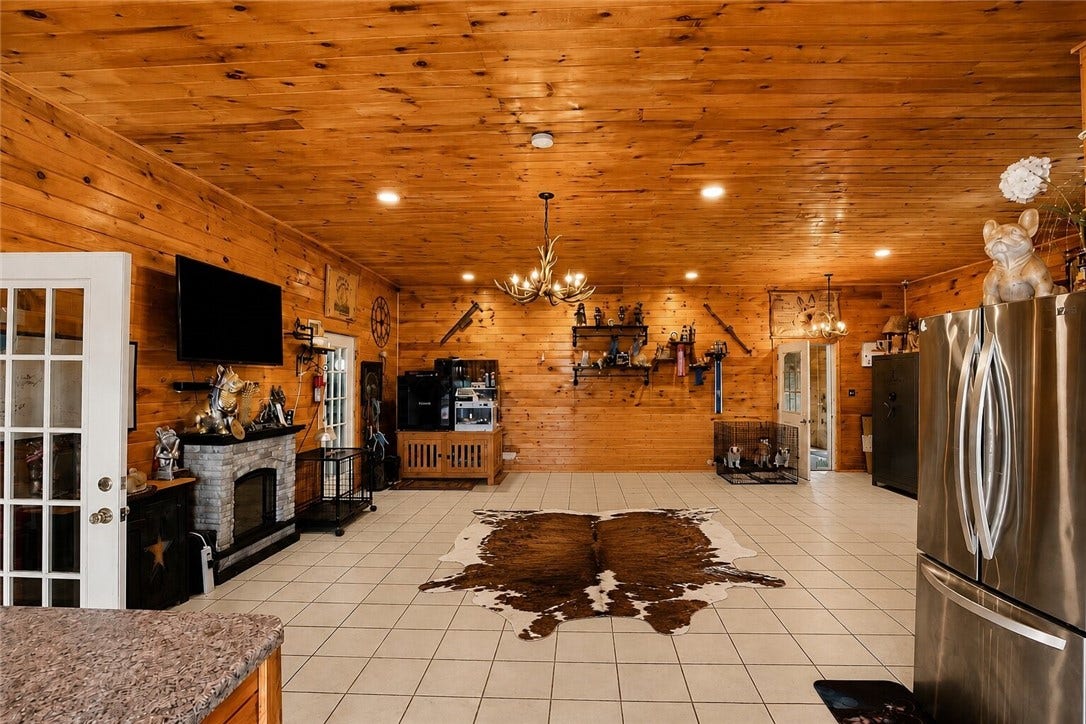 5164 Lincoln Hwy, Stoystown, PA 15563