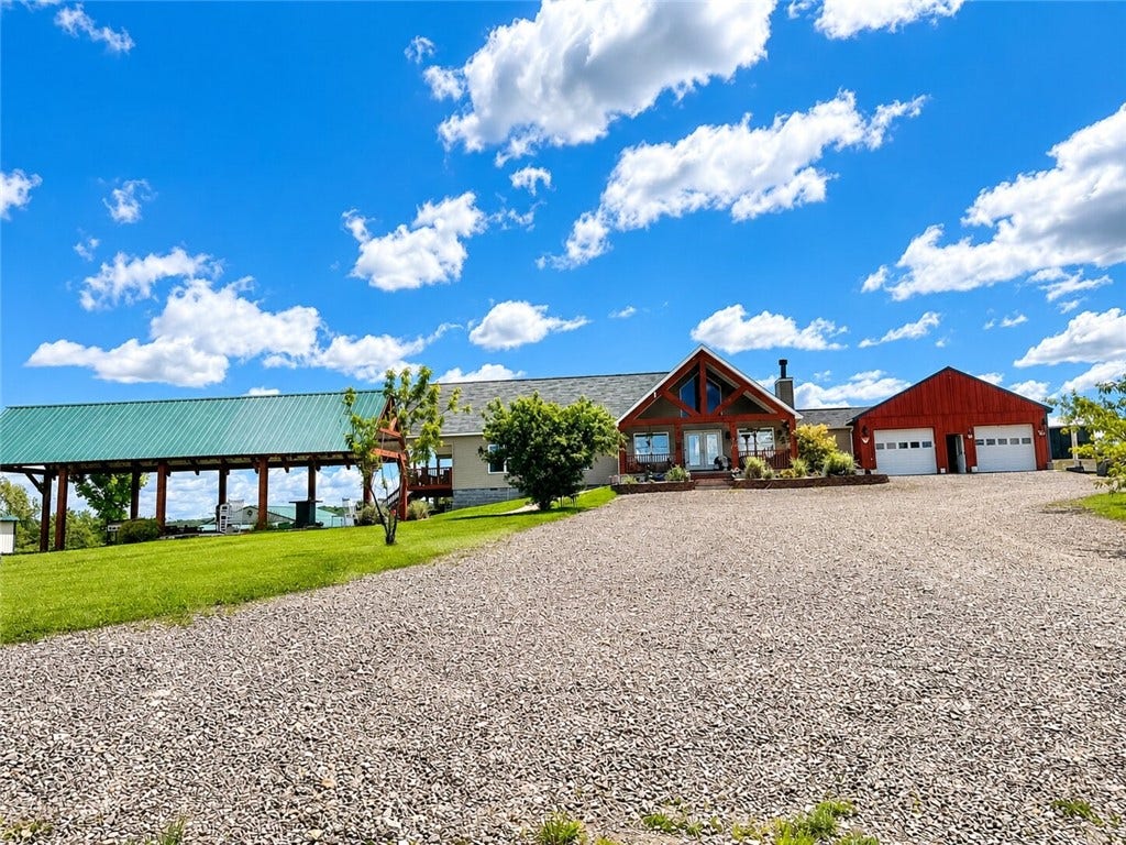 5164 Lincoln Hwy, Stoystown, PA 15563