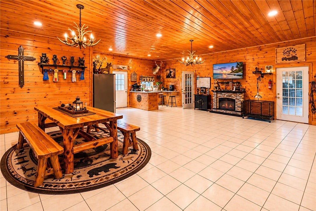 5164 Lincoln Hwy, Stoystown, PA 15563