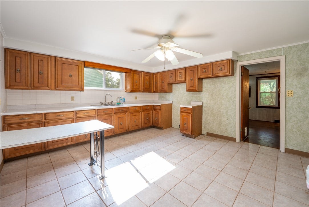 132 Coal Hollow Rd, Greensburg, PA 15601