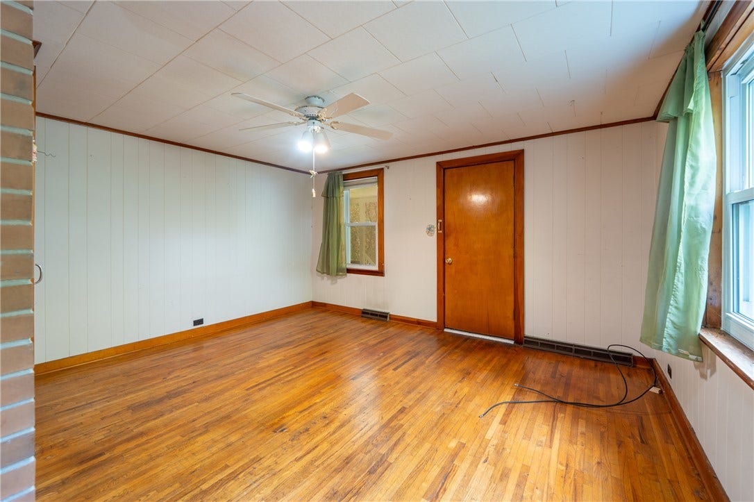132 Coal Hollow Rd, Greensburg, PA 15601