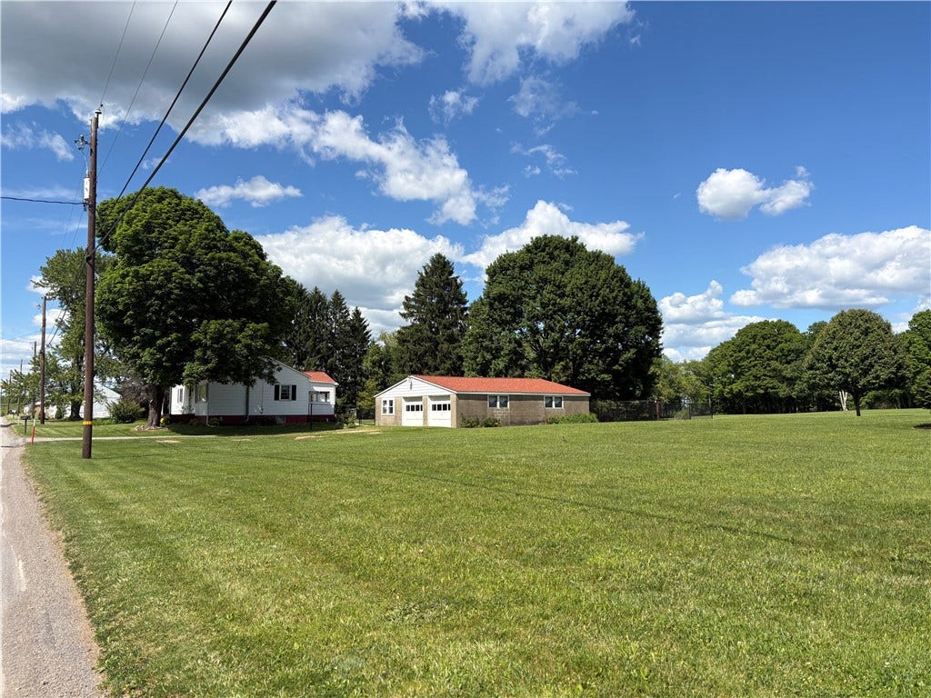 2742 No 8 Rd, Punxsutawney, PA 15767