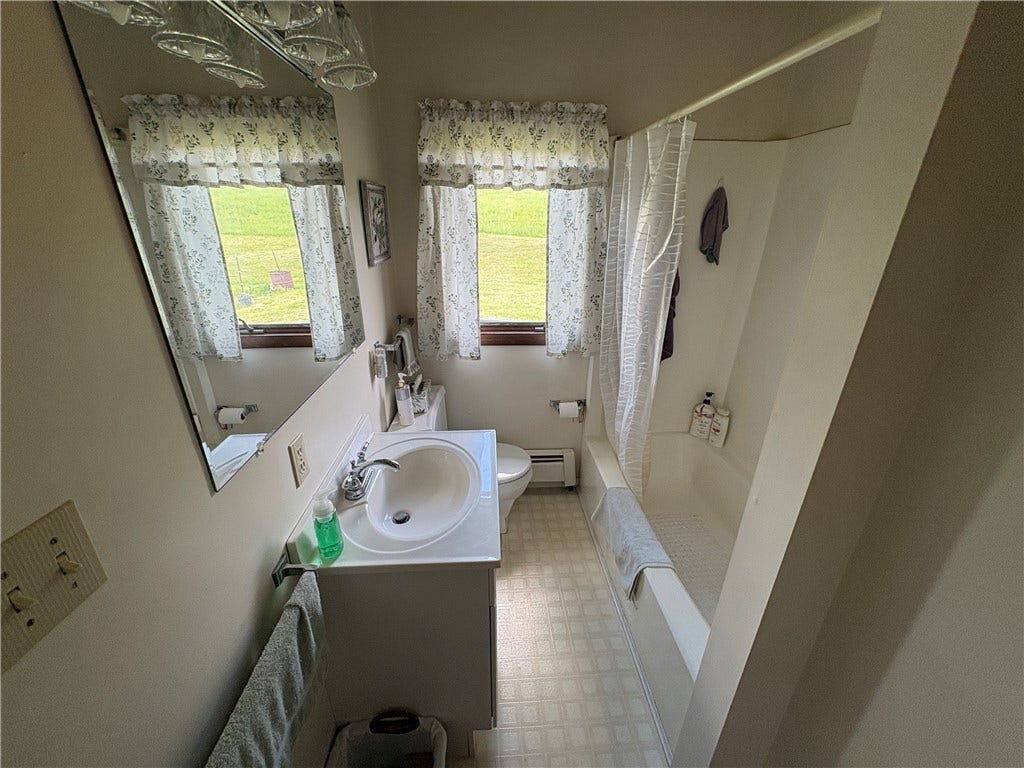 2742 No 8 Rd, Punxsutawney, PA 15767