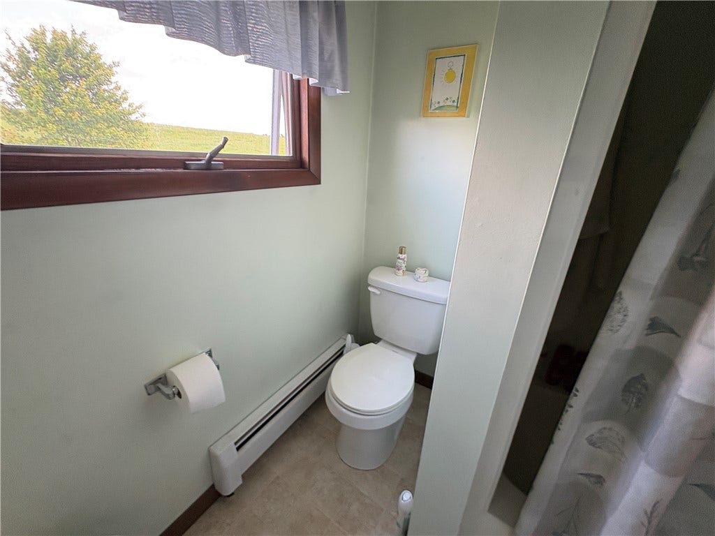 2742 No 8 Rd, Punxsutawney, PA 15767